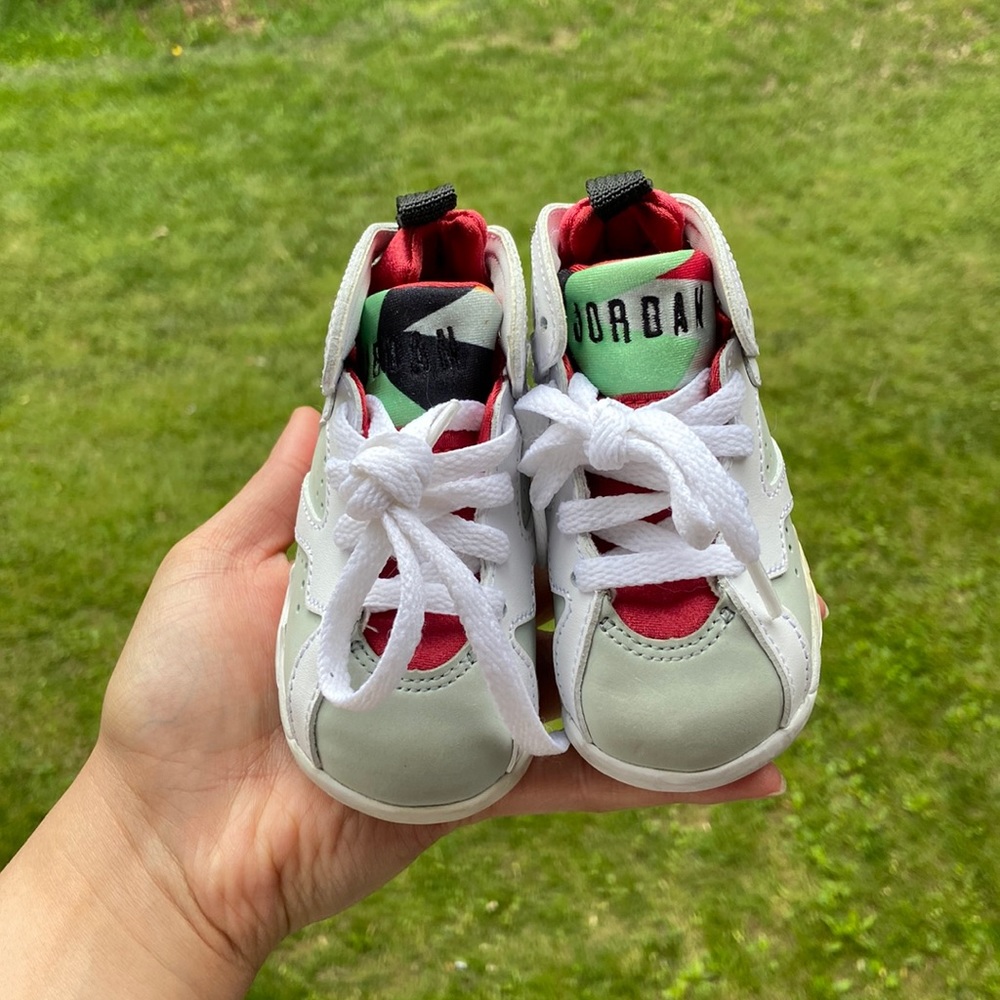 Jordan Retro 6’s, Size 4C